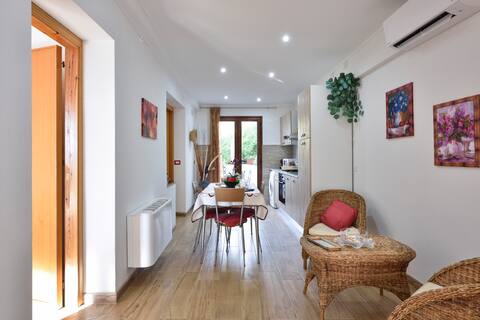 Top Airbnb: Shardana apartment in Baunei