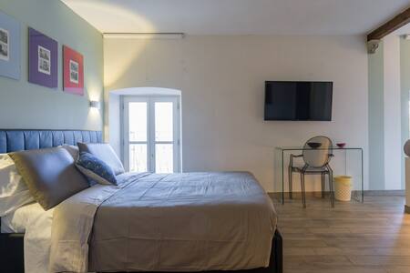 Relais al porto suite "ora"