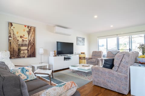 Successful Airbnb property: Tranquil Island Family Villa in Cowes
