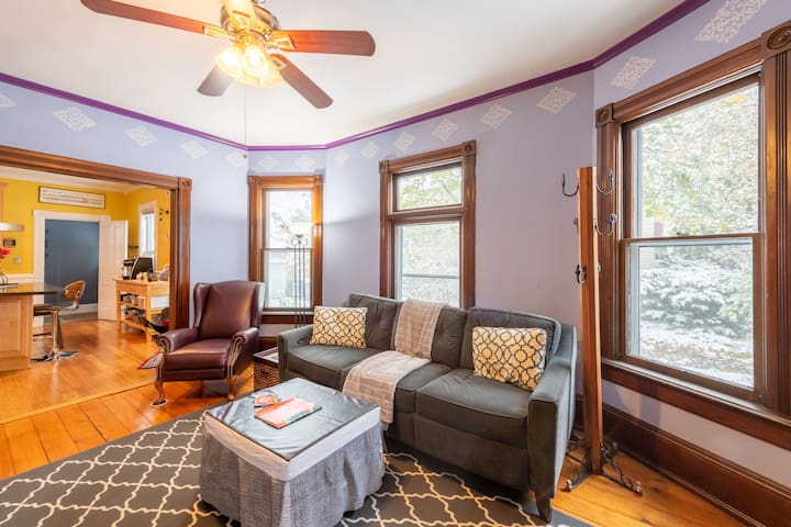 Historic Home, Private First Floor, free parking