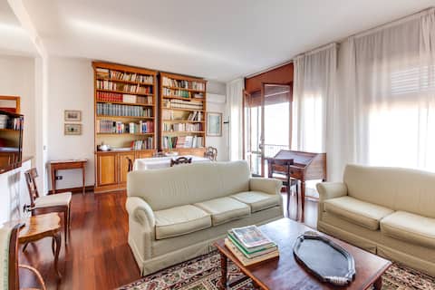 Confortable, luminous  apartment in Ravenna heart