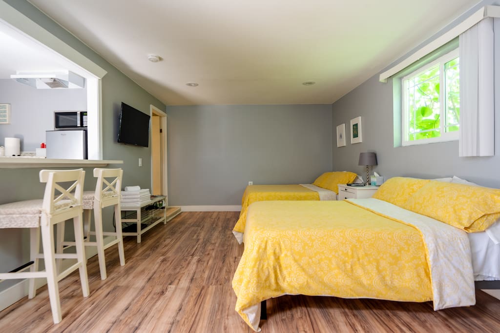 Airbnb New, clean and modern apartment