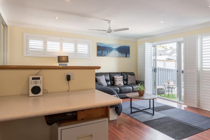 The Granny Flat - Carlton
