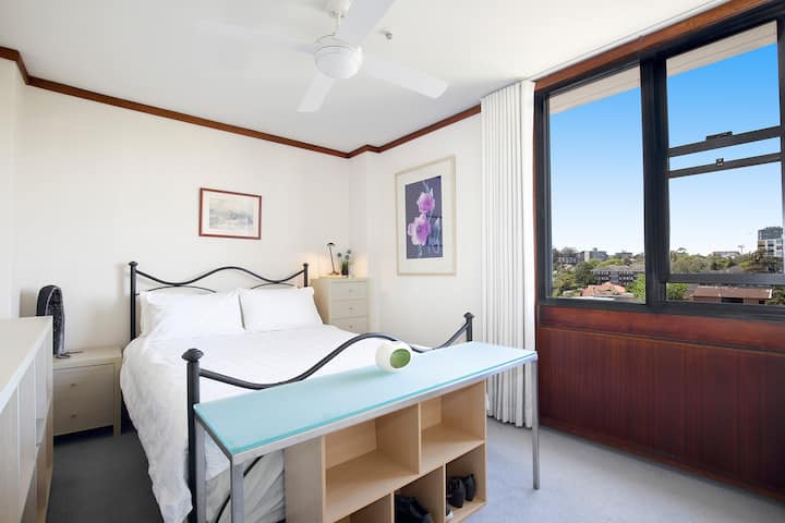 Კომფორტული საწოლი 152 × 203 სმ.