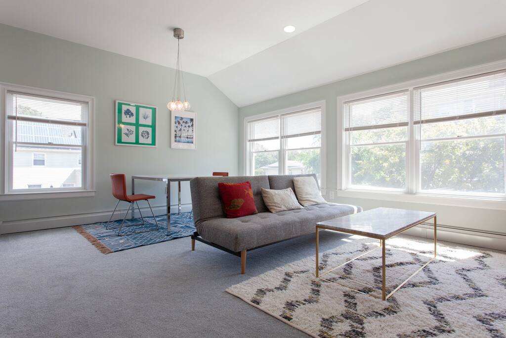 1BR close to White Plains train station