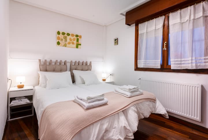 Ოთახი 2 (საწოლებით)