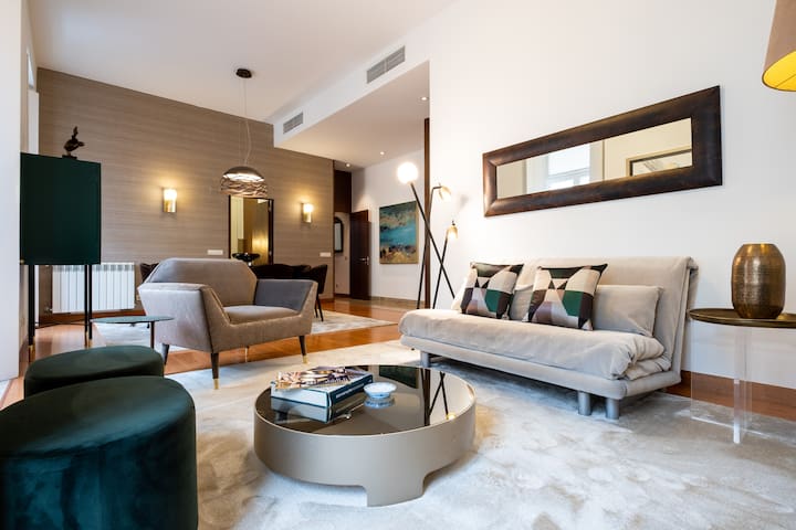 LUXURIOUS PRÍNCIPE REAL CHARMING APART