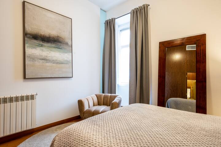 LUXURIOUS PRÍNCIPE REAL CHARMING APART gallery image 4