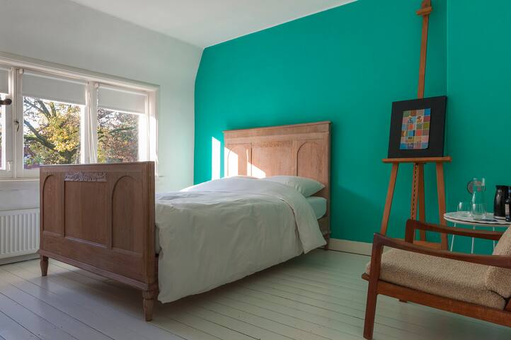 Eindhoven nice private room in Eindhoven South