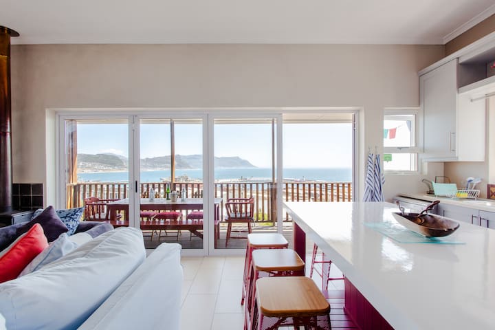 Grosvenor House 8 sleeper home