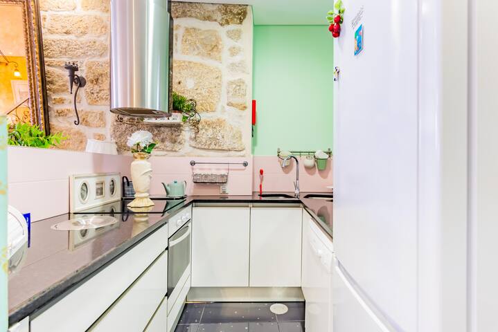 CorIesu House, PORTO CENTER gallery image 2