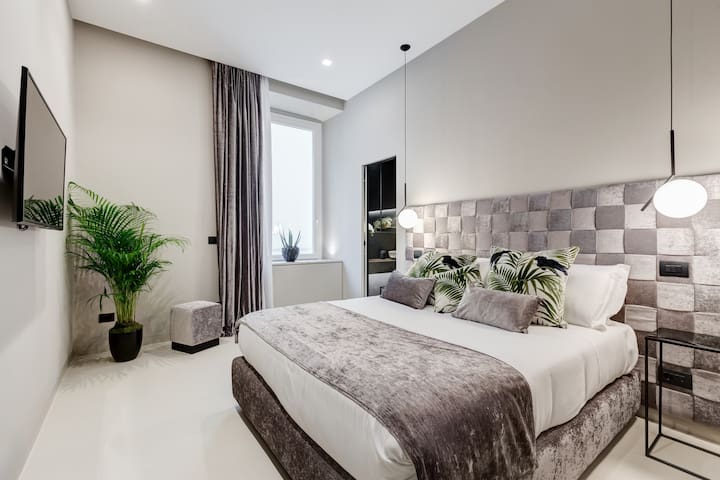 Via Veneto – Spanish Steps -Roma Luma Suite 29