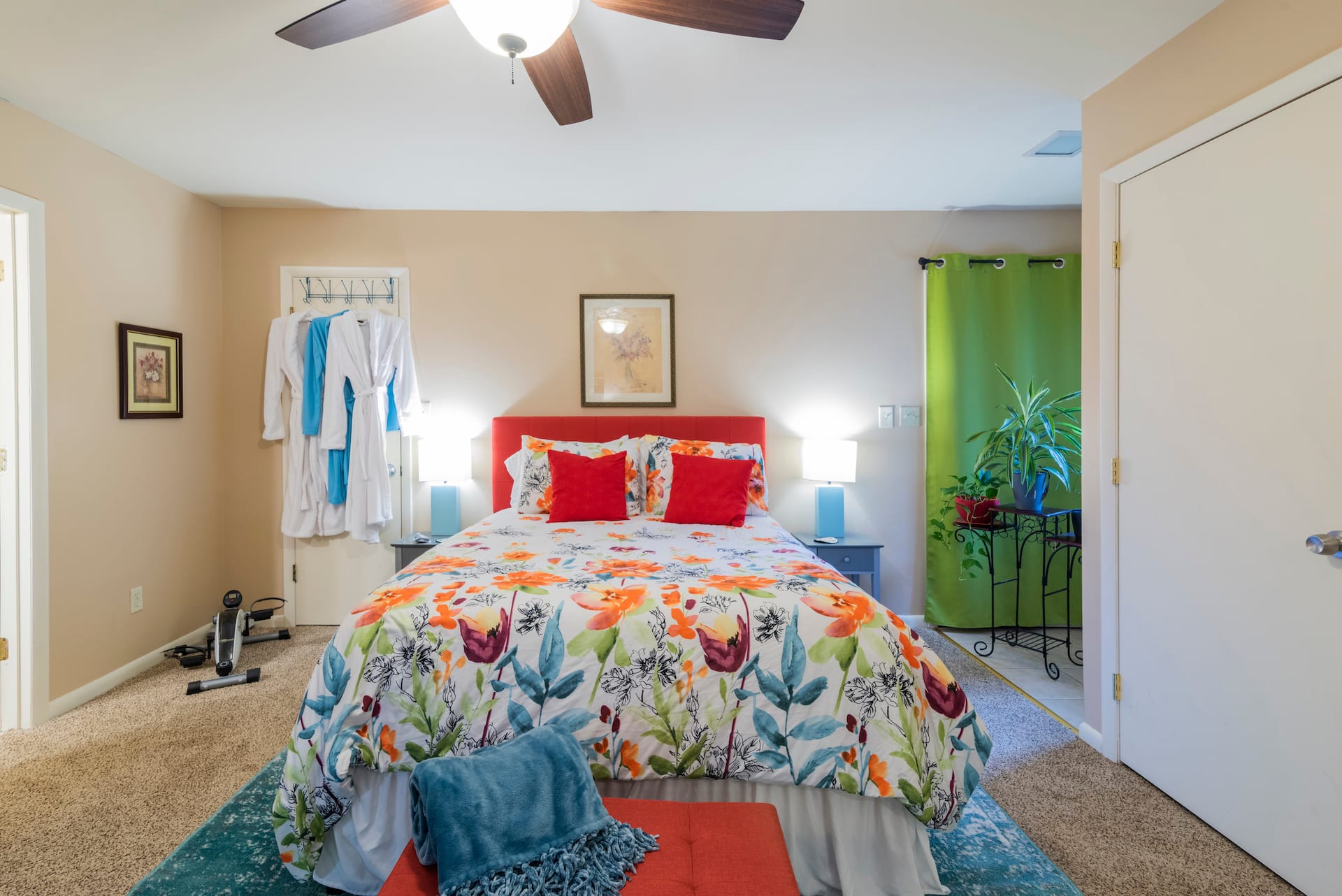 Fabulous Fourth Ward Flat * 1BR Historic Charlotte