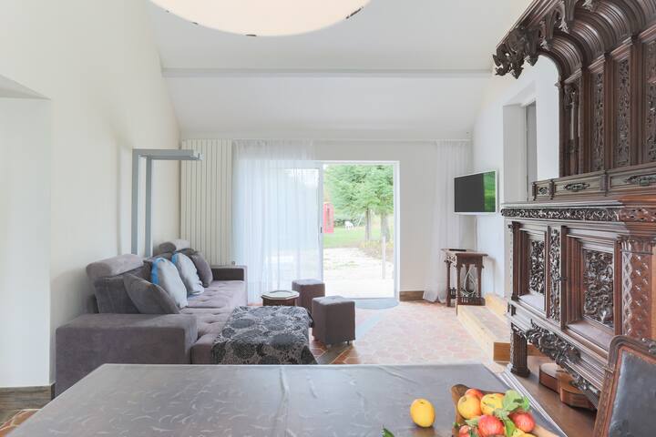 "Aux 3 Cyprès " :  Gîte Nature Et Spa - Fontenay-Trésigny