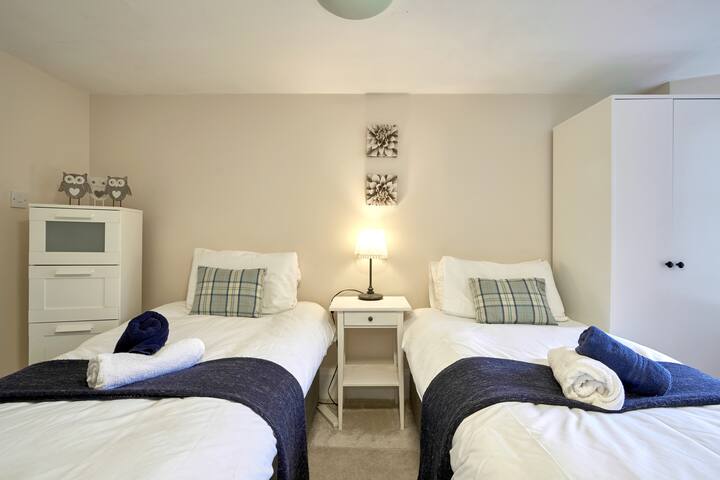 Central New Town Apartment – Licence EH-69656-F gallery image 5