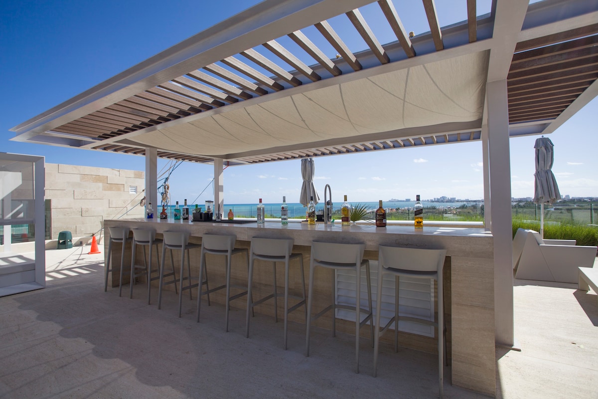 Apartment in Cancún — 4 bedroom vacation rental in 
