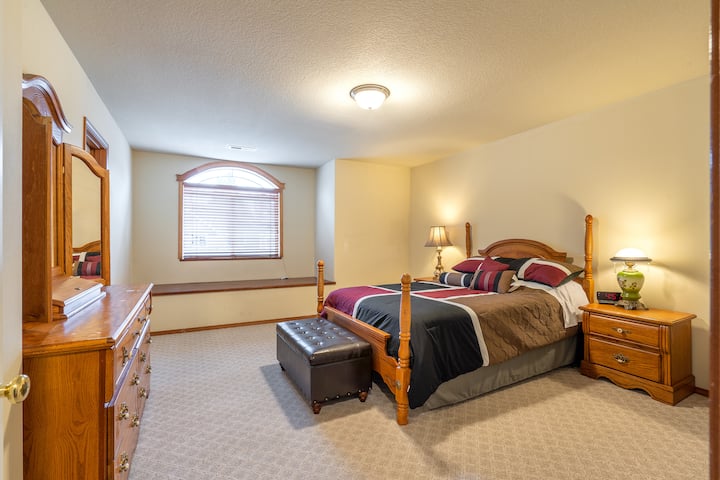 Top 10 Airbnb Vacation Rentals In Gresham, Oregon - Updated 2024 | Trip101