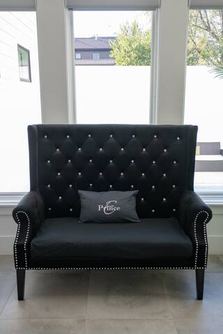 Esperanza Resort walk 2 downtown gallery image 3