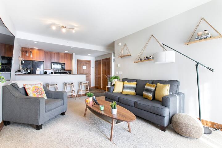 ❤ Hidden Gem + Hot tub, Sauna, Gym & Private BBQ ❤