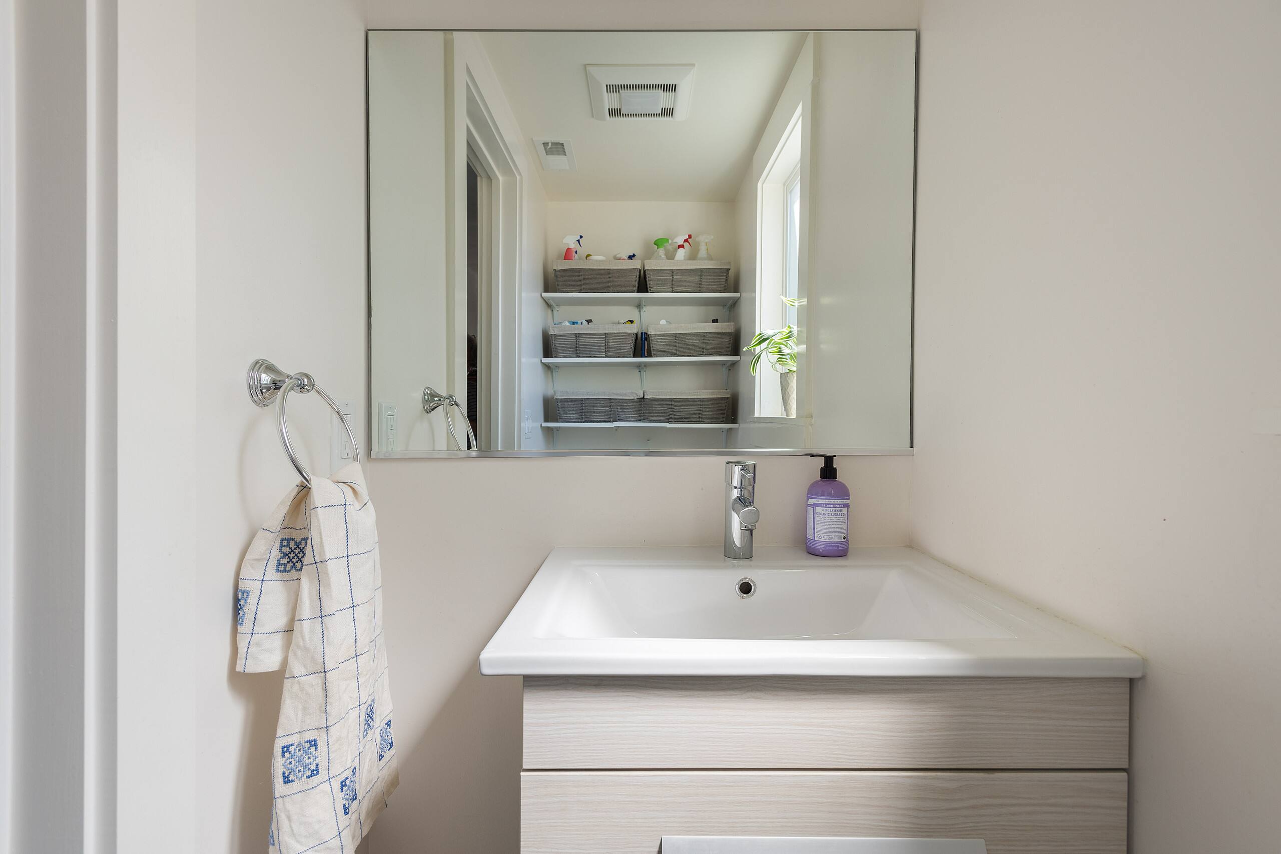 Home in San Francisco · ★4.74 · 3 bedrooms · 3 beds · 2.5 baths - Image 22
