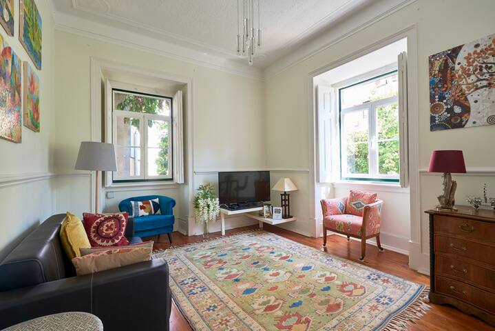 Very Central, Quiet and Sunny Apartment – Lisbon gallery image 3