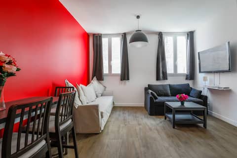 Annonce Airbnb populaire: Paris 10 min (L1) Disney 30 min (RER A) Aircon Clim à Vincennes
