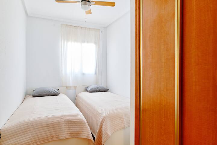 Спална соба бр.2