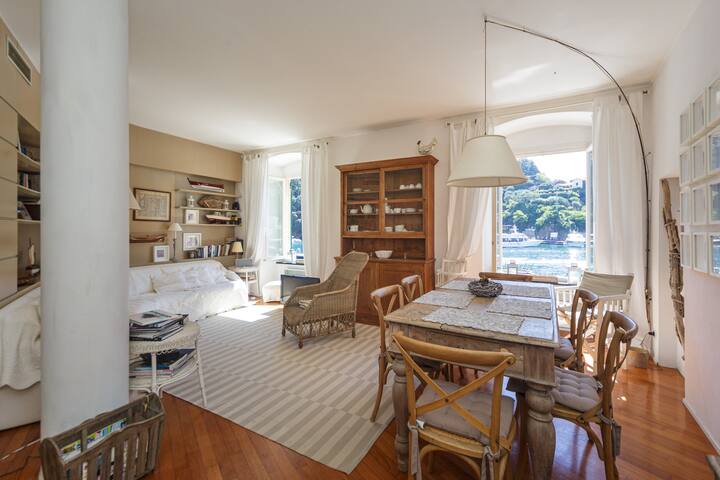 Portofino above the sea | Exclusive seaview flat