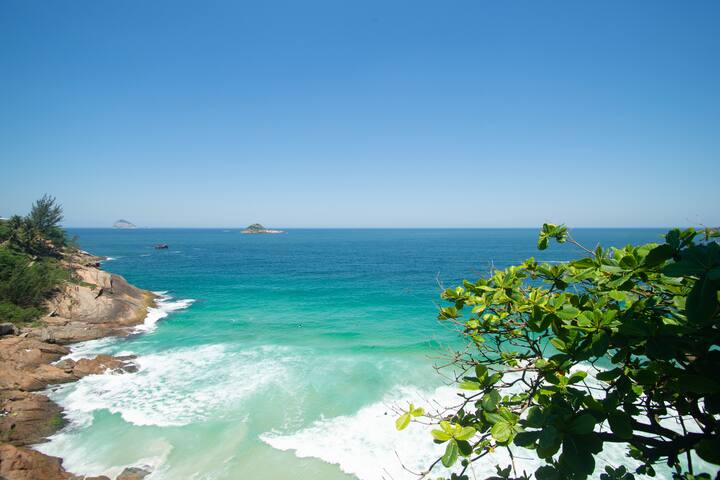 Praia da Joatinga_Onde o único barulho é o do mar! gallery image 5