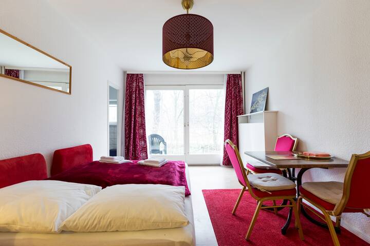 Airbnb Mitte Vacation Rentals Places To Stay Berlin Germany