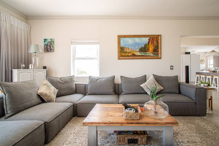 Beach Home with Pool & Solar Power gallery image 4