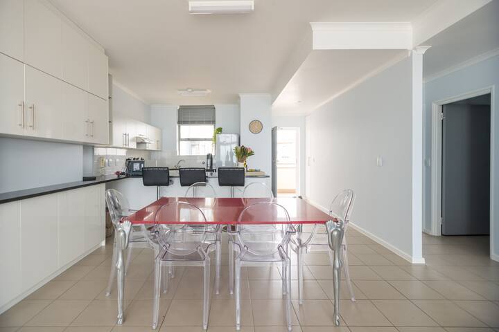 At the beach – Muizenberg gallery image 3