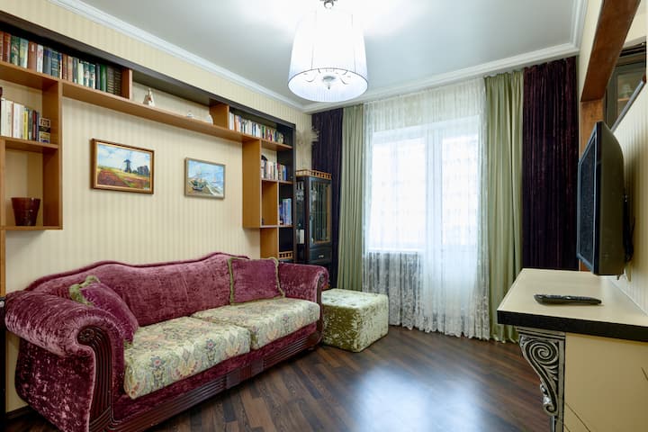 Velours Home Obolon-comfortable Housing Near Metro - ウクライナ