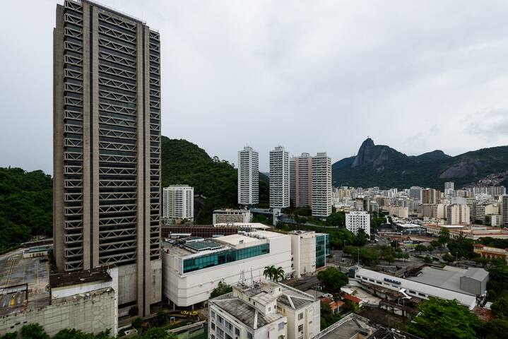 Espaço Praia Vermelha Rio Sul gallery image 3