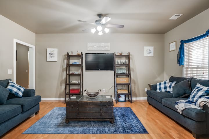 3000sq.ft. Guest Suite: Entire Private Lower Level - Stone Mountain, GA