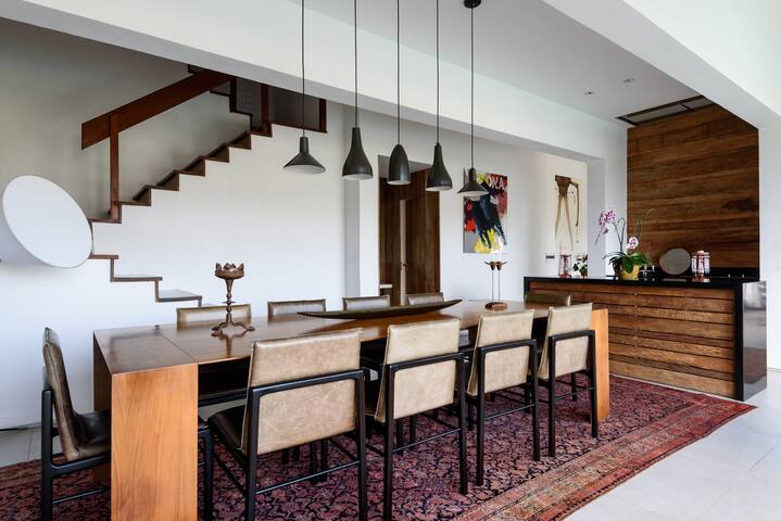 Exclusive and Secure Villa in Sao Conrado gallery image 4