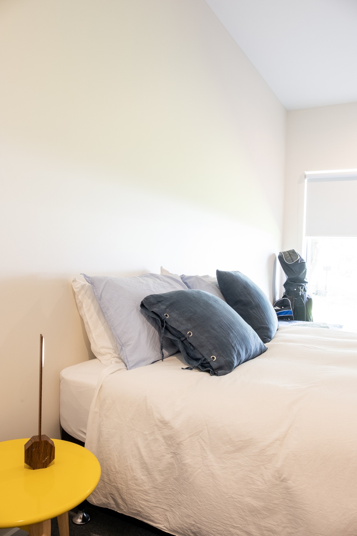 საძინებელი 4