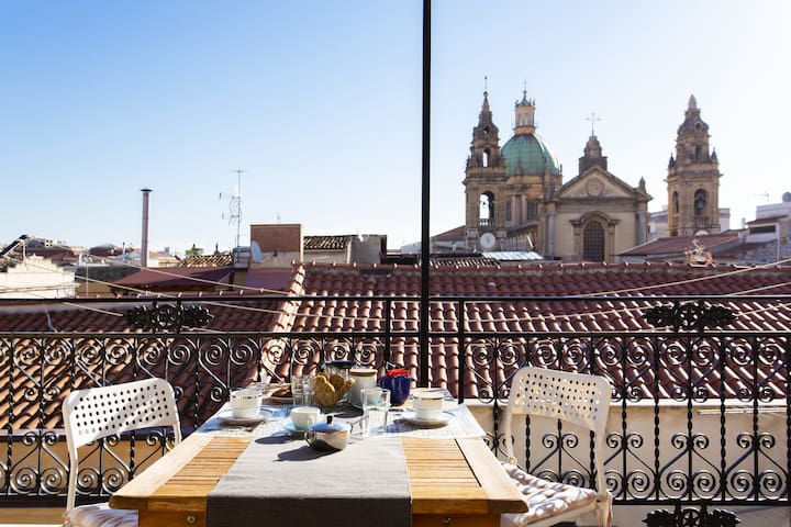 Spacious Apt in Best Area with StunningTerrace