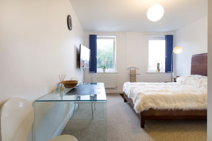 Airbnb Adderbury Vacation Rentals Places To Stay England
