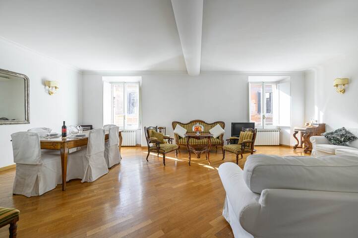 Pantheon Square amazing sight gallery image 3