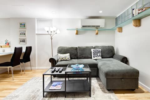 Perfect Bethesda Apartment for NIH and Walter Reed