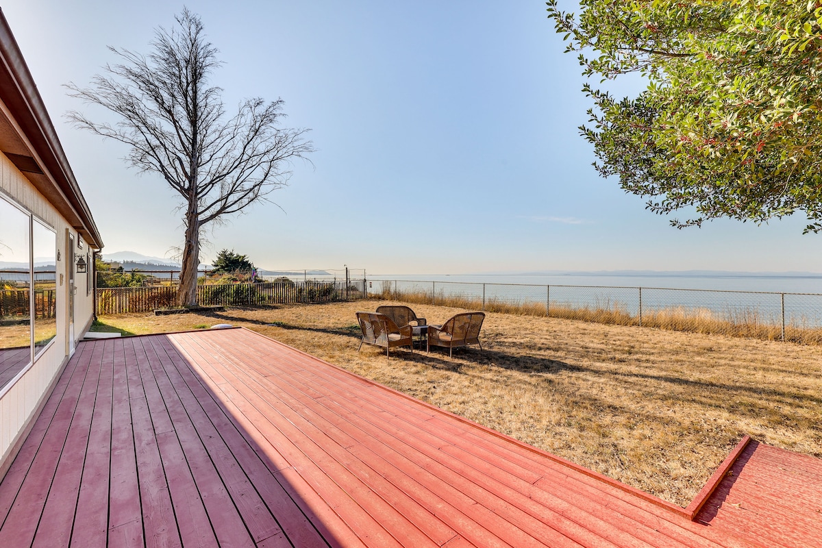 Oceanfront Port Angeles Home photo 11
