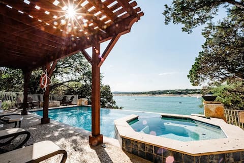 Stunning Lakeway Paradise: Waterfront w Pool Spa