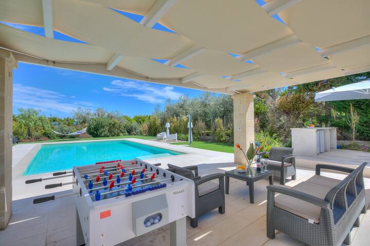 Palazzo Biscilia with private pool gallery image 3