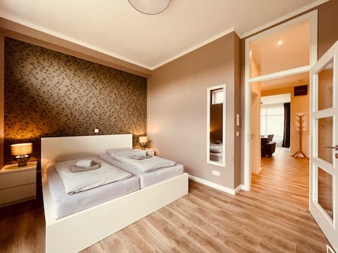Leistungsstarkes Airbnb: CASA REHSE | Loft Apartment with Garden View in Erfurt