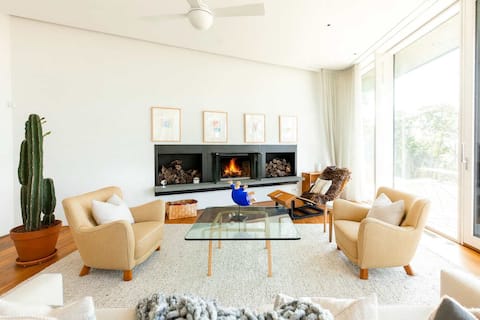 Red Rock Summit: Mtn Escape w/ Pool, Sauna + Views