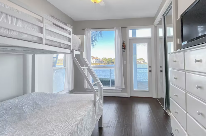 2段ベッドルーム