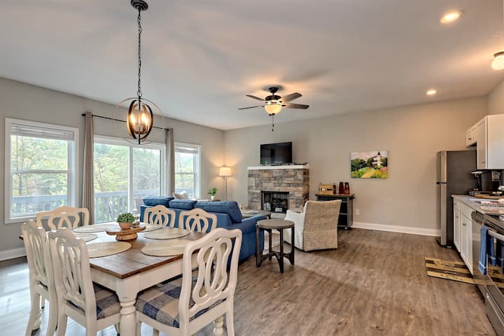 Lux Golf Near Downtown Helen! - Helen, GA