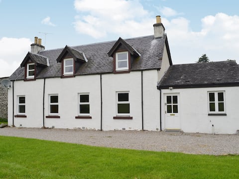 Rose Cottage - Beaufort Estate