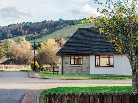 Glenloch by Interhome